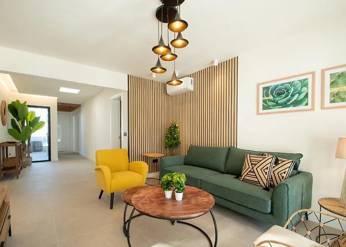 Iris By Villalia Βίλα