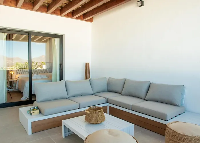 Villa Iris By Villalia